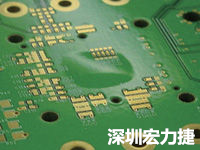 散熱差可能導致PCB阻焊層的剝離。