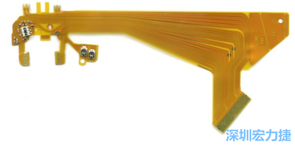 針對消費性電子產(chǎn)品的外型設(shè)計，F(xiàn)PC可以做任意形狀的適應性線路設(shè)計。