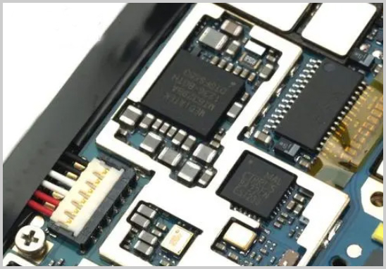 PCB設(shè)計(jì)如何避免連錫？實(shí)用技巧與預(yù)防方案